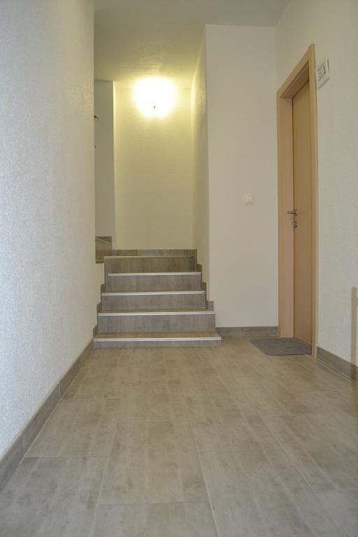 Guesthouse Zalac Слуни Екстериор снимка